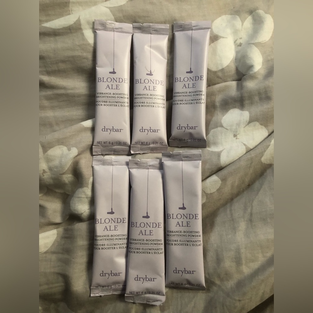 6 X Drybar Blonde vibrance boosting brightening powder 6g
